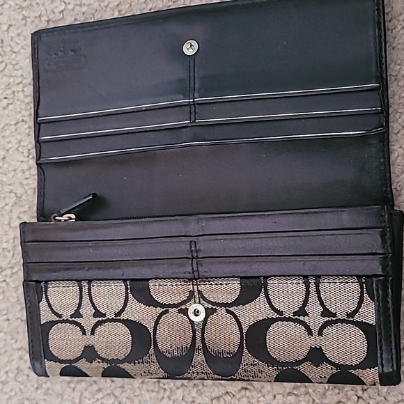 Coach wallet - Picture 3 of 3